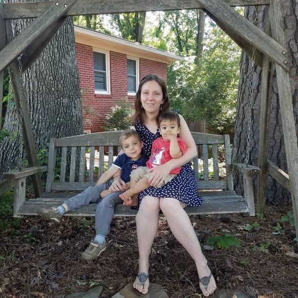 Meet your Posher, Amber - Picture 1 of 1